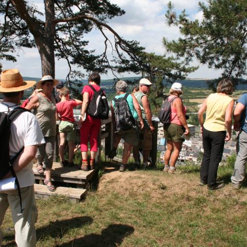 Sentier du mont d'Haurs : point de vue sur le paysage 